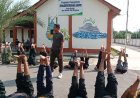 Siapkan Calon TNI Dari Kalangan Santri, Anggota Koramil 0804/13 Bendo Latih Garjas B Di Ponpes Darrussalam